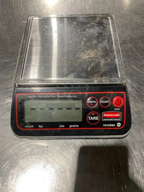 Rubbermaid Commercial 24 lb. stainless steel digital weight scale, model 24FSD, minor surface wear, clear display panel.