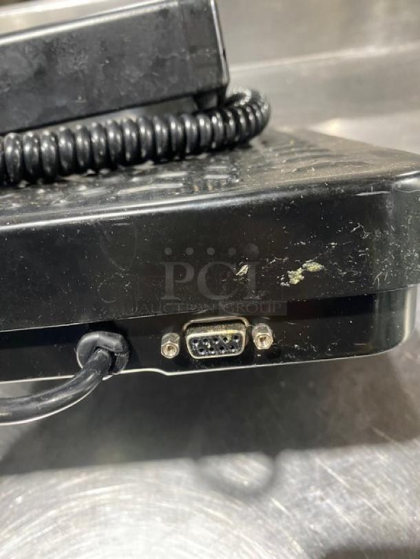 Taylor Precision Series TE400 Digital Receiving Scale, 400 lb capacity, black, serial port connection, used condition.