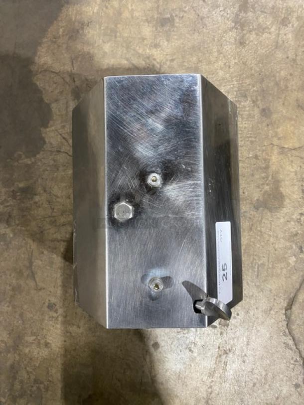 American Eagle AE-G22N stainless steel meat grinder, electric, bench model, 115V, 1 phase, uses visible, on legs.