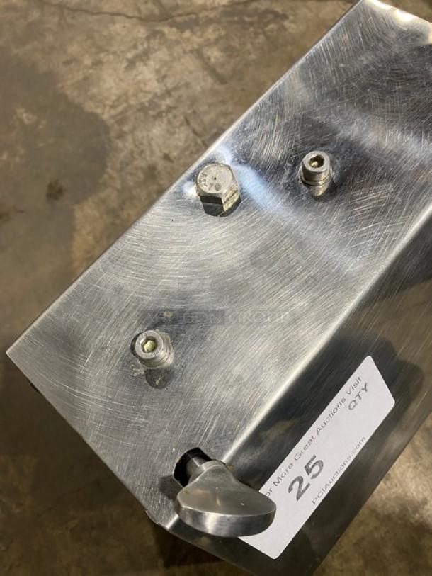 American Eagle AE-G22N commercial stainless steel meat grinder, electric, on legs, shown with label indicating quantity.