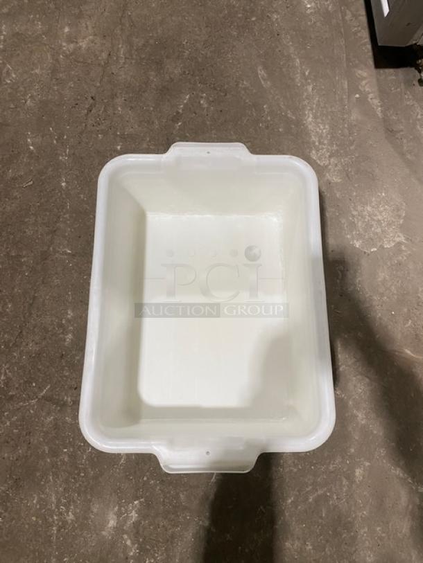 Commercial white rectangular food storage container with handles. Clean condition, suitable for bulk storage.