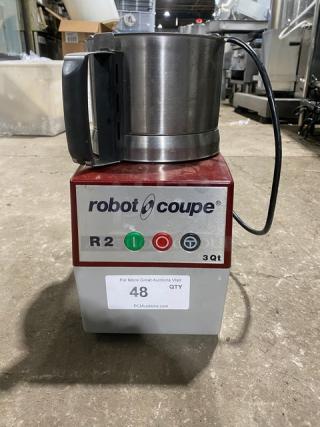 Robot Coupe Commercial Electric Powered Countertop 3 Qt. Cutter/Mixer Combination Food Processor! Model: R2U SN: 2471197603L-08! 120V! - Item #1217493