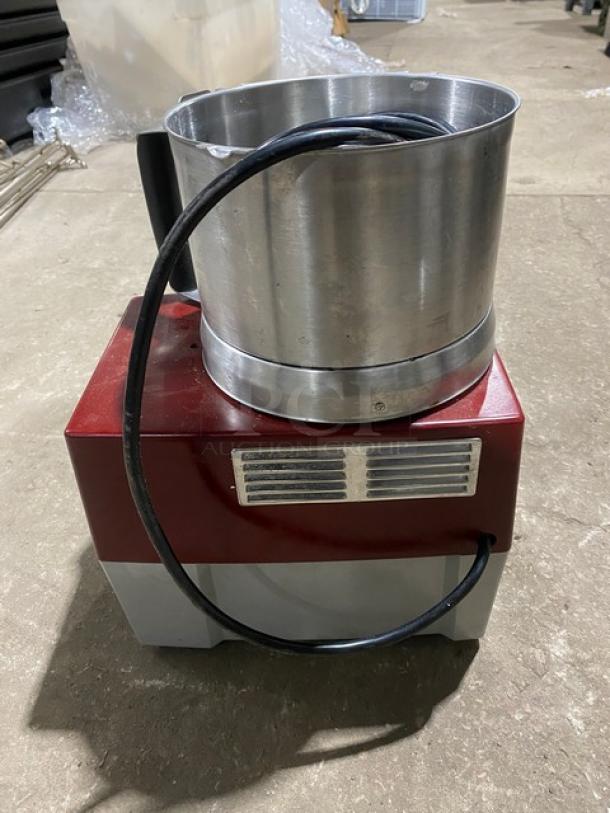 Robot Coupe R2U 3 Qt. Cutter/Mixer Food Processor, 120V, stainless steel base, visible power cord, commercial use.