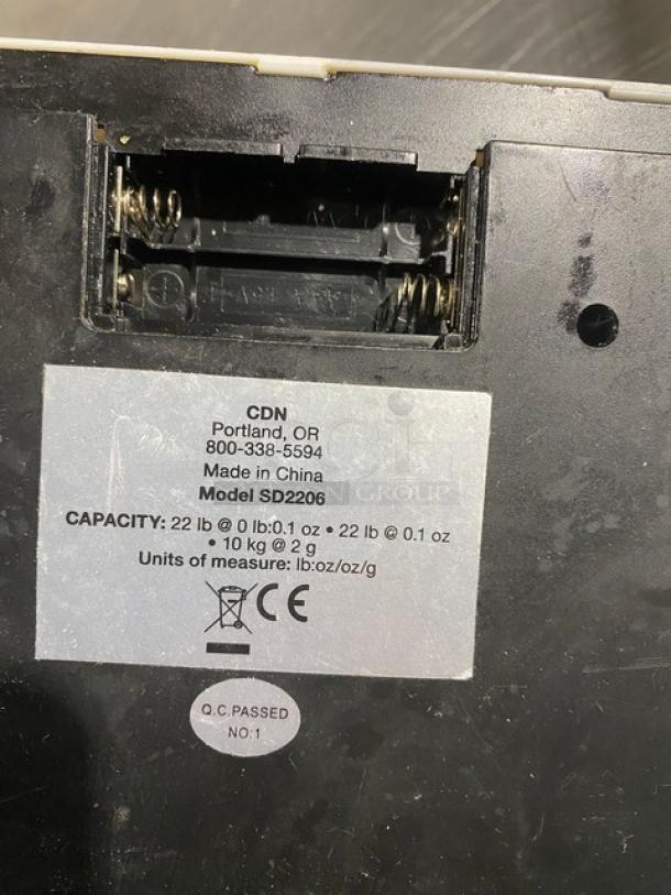 CDN Commercial 22 lb. Digital Weight Scale, Model SD2206. Features include 22 lb. capacity and multi-unit measurements. Made in China.