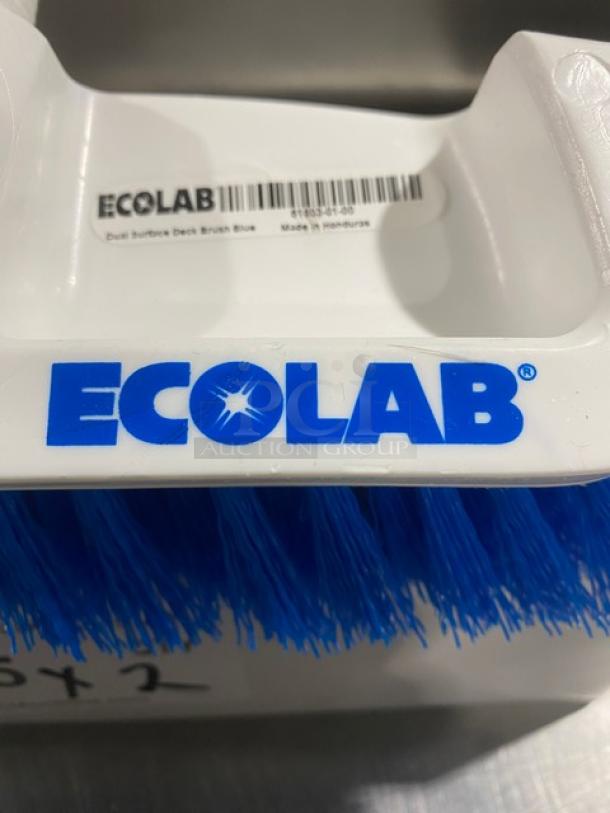 Ecolab white dual surface deck brush, blue bristles, new in box. Ecolab branding on handle, made in Honduras.