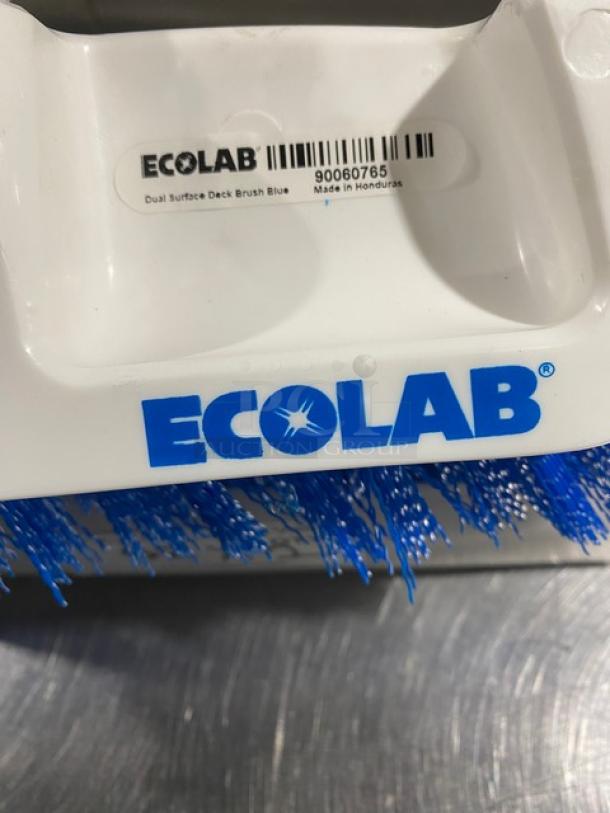 Ecolab Dual Surface Deck Brush, white with blue bristles, barcode and label indicating model 90060765, new condition.