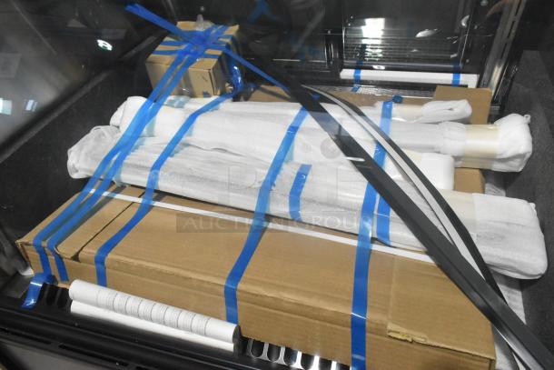 BRAND NEW 2021 True TGM-R-36 Bakery Case with curved glass, 115V, 1 phase. Scratch and Dent. In original packaging.