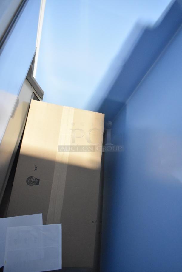 BRAND NEW SCRATCH AND DENT! Manitowoc Stainless Steel Commercial Ice Bin in box, minor cosmetic blemishes, high capacity.