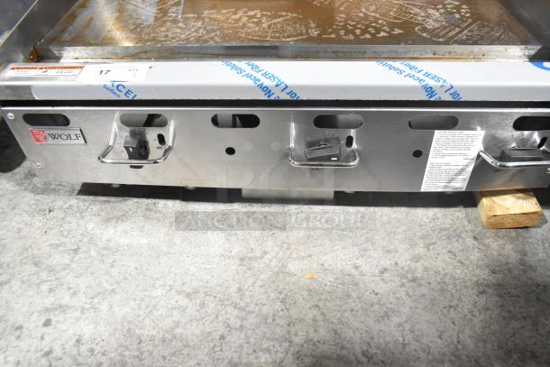 Wolf AGM36-101 stainless steel griddle, natural gas, 81,000 BTU, commercial use, visible controls, slight surface wear.