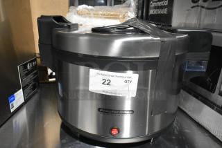 Brand new Proctor Silex 37580, 60 cup electric rice warmer, 120V, 1 phase. Scratch and dent condition.