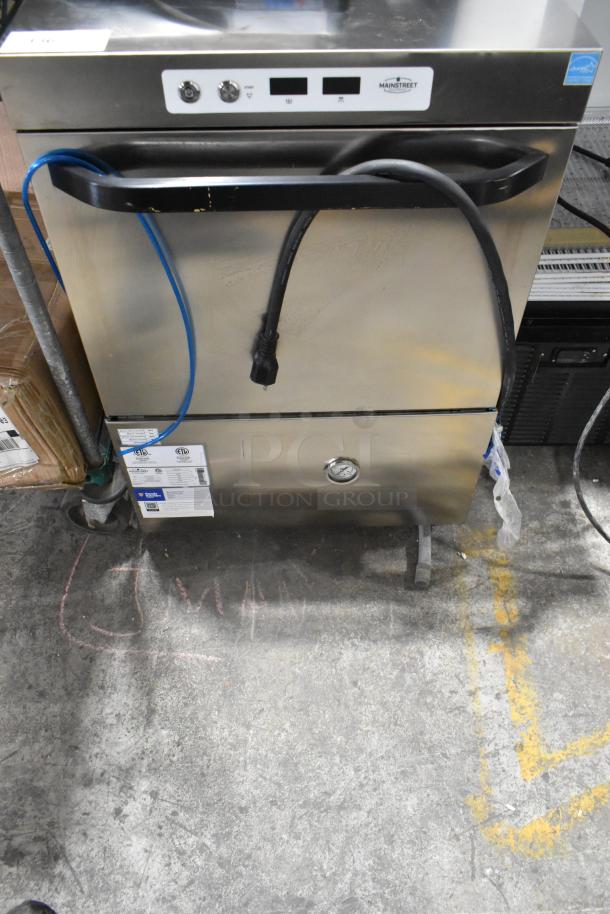 Brand new Mainstreet 541HTUC30 stainless steel undercounter dishwasher, scratch and dent condition, 208/240V, 1 phase.