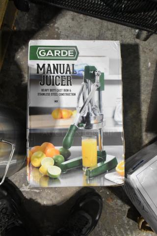 BRAND NEW Garde MCJ-1 citrus juicer, heavy-duty, cast iron, stainless steel, scratch and dent condition box, Pro-Cut brand.