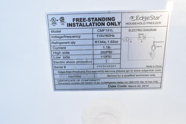 Label of EdgeStar CMF151L mini cooler showing specifications: 115V/60Hz, R134a refrigerant, 1.1A current, psi details.