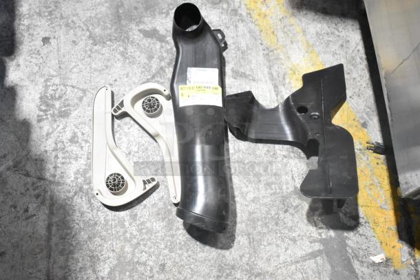 Lot of various car parts including GM 19166248 roof luggage carrier cross rail kit. Parts displayed in black poly bin.