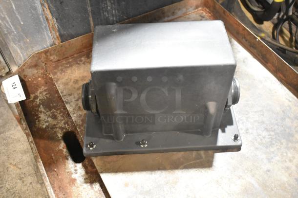 BRAND NEW Ashland PolyTrap 4804 8 lb. grease trap with threaded connections, minor scratches visible, tag reads "124 QTY 1".