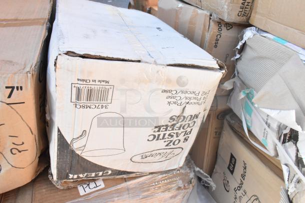 16 new scratch and dent items, including plates, tasting spoons, cups, and forks. Boxes show minor damage. Various brands.