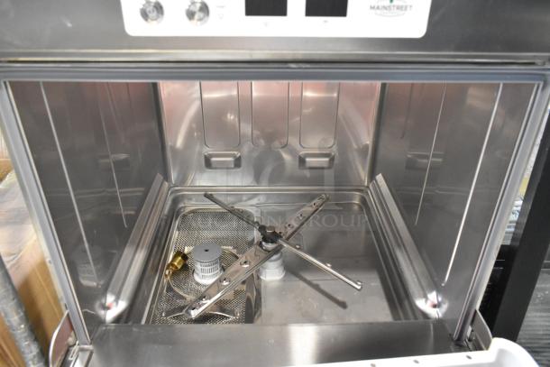 Stainless steel Mainstreet 541HTUC30 commercial dishwasher, brand new, high-temp undercounter model, 208/240V, scratch and dent.
