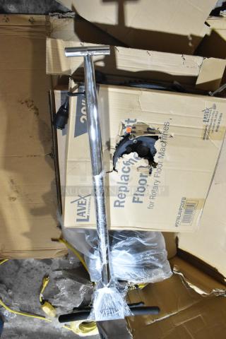 Brand new Lavex 978LAVP20A 20" rotary floor cleaner, 175 RPM, scratch and dent, 115V, 1 Phase, in damaged packaging.