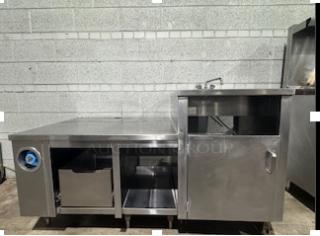 CUSTOM TABLE WITH SINGLE SINK - Item #1218325