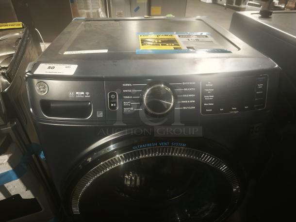 Like new GE GFW550SPRRS 4.8 cu ft front-load washer, featuring UltraFresh Vent System and OdorBlock. Premium condition.