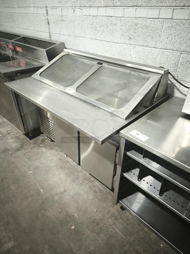 S&G MANUFACTURING BERS27 refrigerated sandwich prep table with clear lid, tested and working, stainless steel, excellent condition.