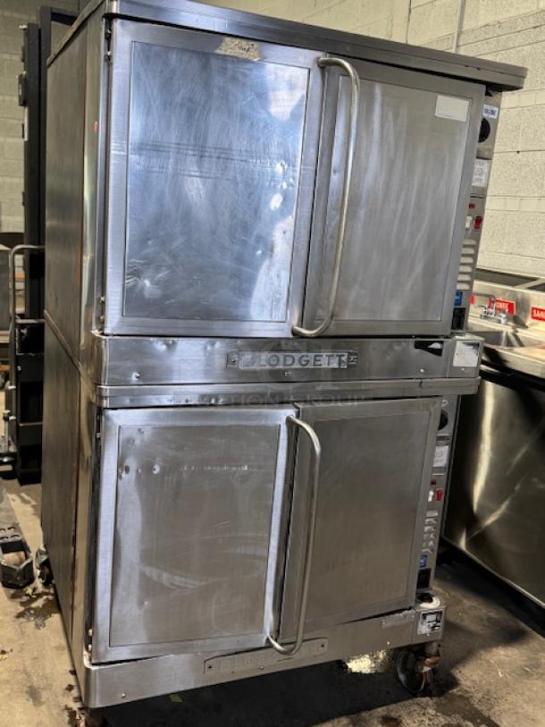 Blodgett EF-111 electric full-size convection oven, stainless steel, dual doors, visible controls, on casters, used condition.