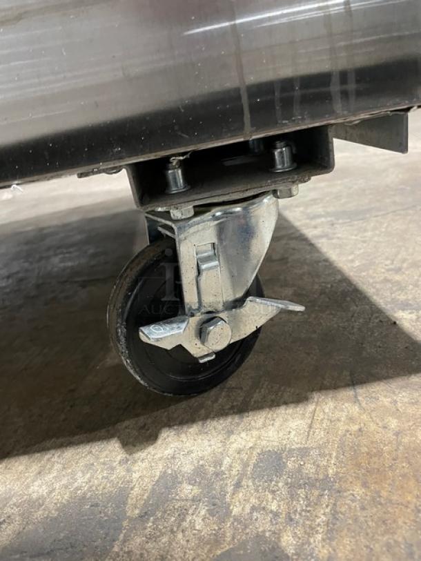 Avantco CFD Series freezer caster wheel, showcases mobility. Model: 178CFD1FF, stainless steel finish, commercial use.