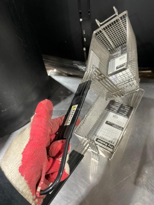 Adcraft Commercial Mesh Fry Basket, Model FBR-11571, with black grip handle. New condition.
