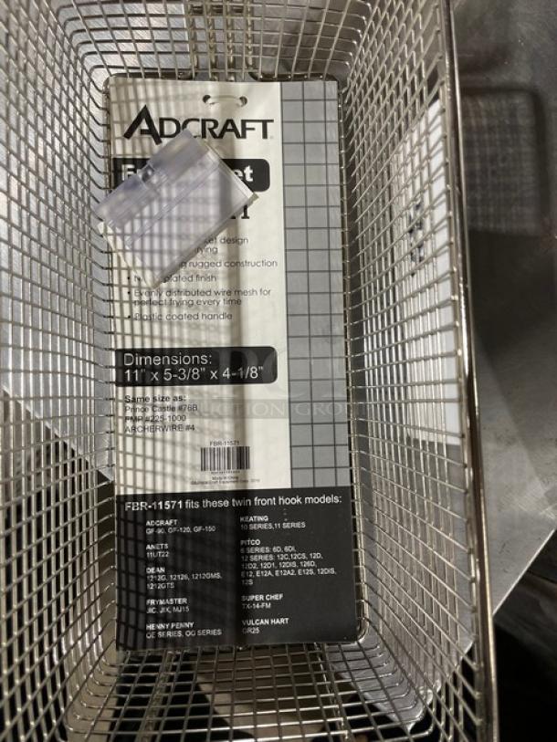 Adcraft FBR-11571 mesh fry basket, new, 11"x5-3/8"x4-1/8", with black grip handle, durable design, ideal for commercial use.