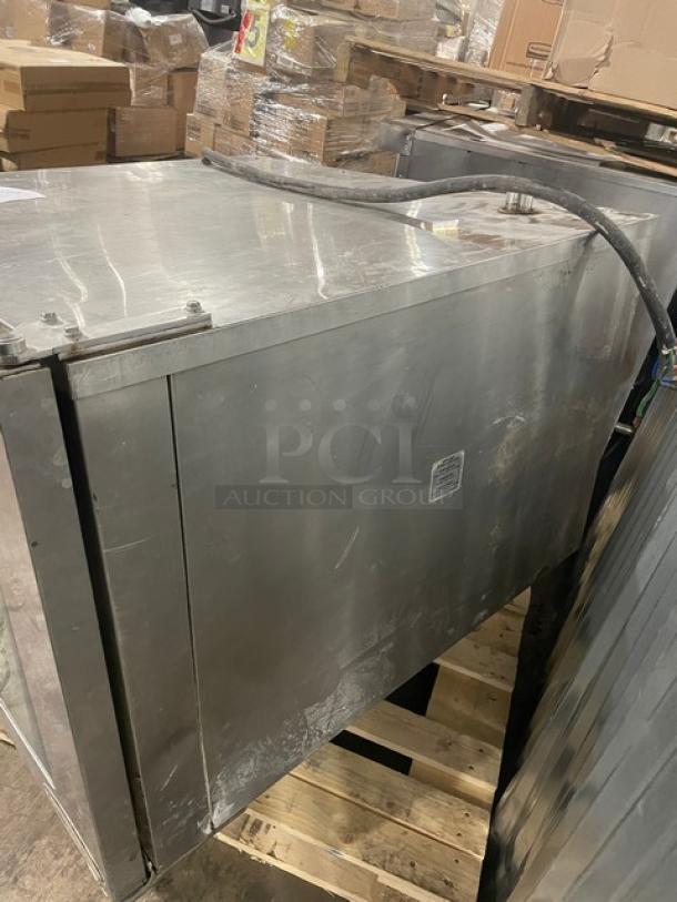 Alto-Shaam stainless steel electric combi smoker oven, model 7.14ESI/SK, single stack, 208-240V, 3 phase, good condition.