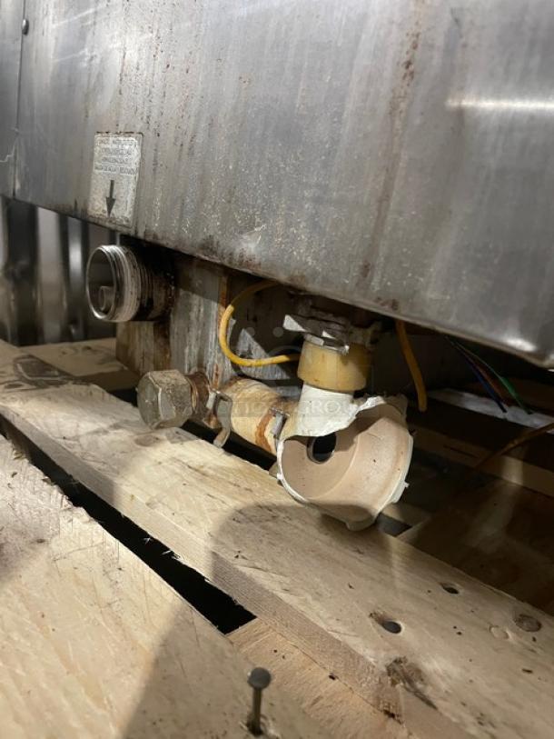 Alto-Shaam 714ESISK Combi Smoker Oven, stainless steel, electric, single stack, model 7.14ESI/SK, 3-phase, 208-240V, visible wear.