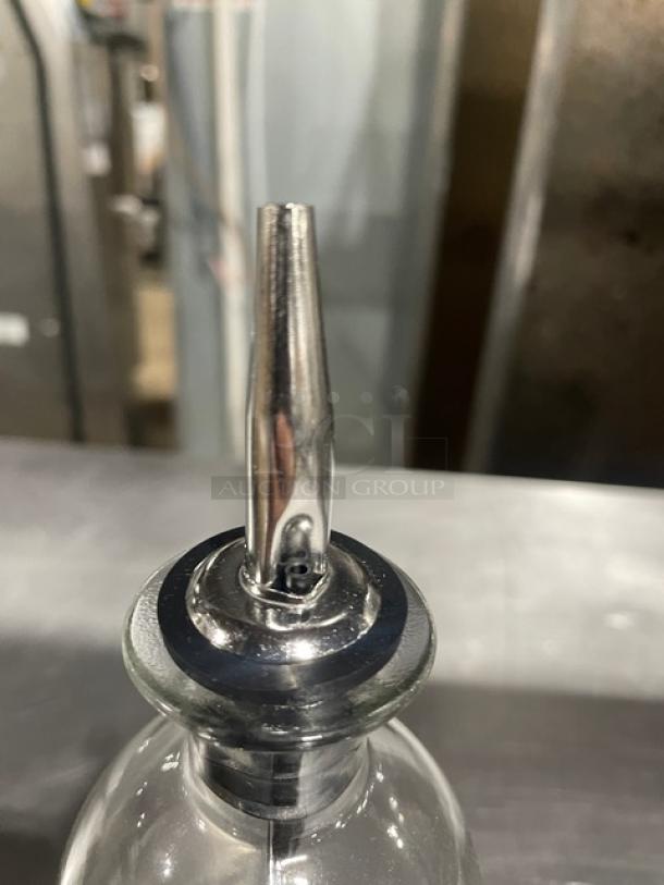 TableCraft Model 10375 18 oz glass oil & vinegar cruet, stainless steel pourer, new condition.