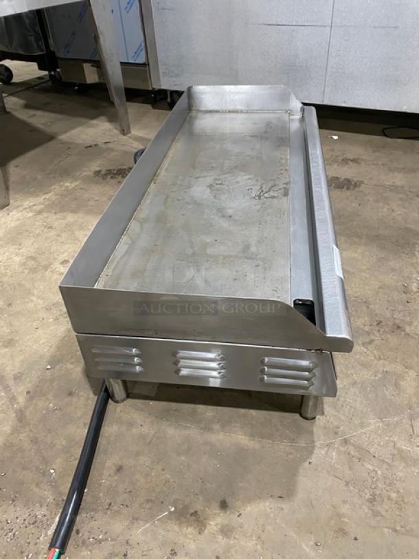 Copper Beech CBETG-48 stainless steel 48" flat griddle, electric, with back and side splash, on legs, 240V.