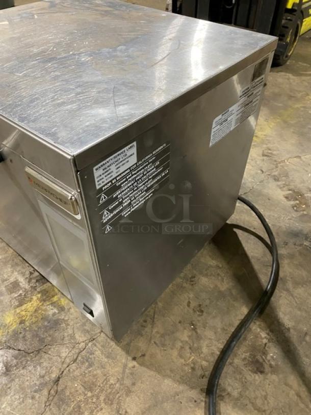 MerryChef Eikon E3 commercial stainless steel rapid cook oven, EasyTouch touchscreen, model 2019, 208/240V, good condition.