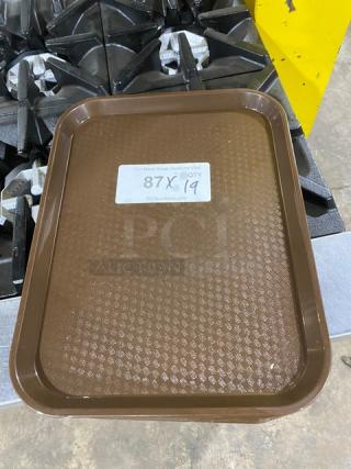 Cambro 1418FF167 commercial brown rectangular fast food tray, textured surface, 19 units available, auction label visible.