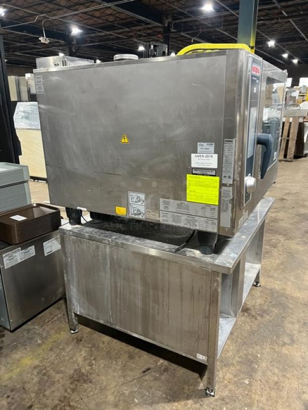 Rational Self Cooking Center 5Senses Series SCCWE62G, stainless steel, 6-pan combi oven on stand, natural gas.