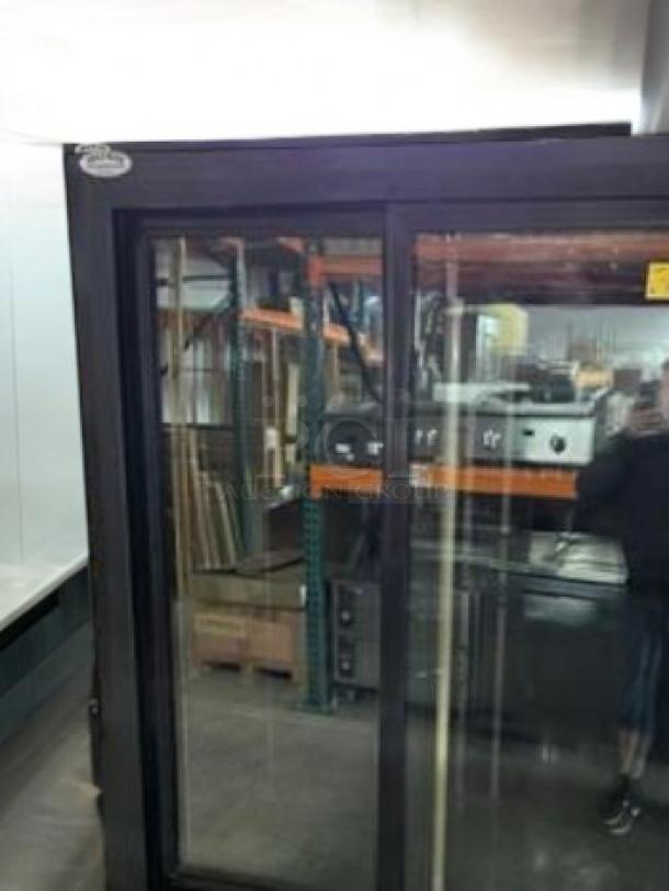 Bush Refrigeration FS52GD double glass door display refrigerator in outstanding condition, 115V, fully tested and working.