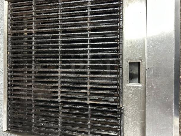 Kintera KCBR24 24" Gas Countertop Charbroiler with 2 burners, tested and working, cast iron grates, stainless steel sides.