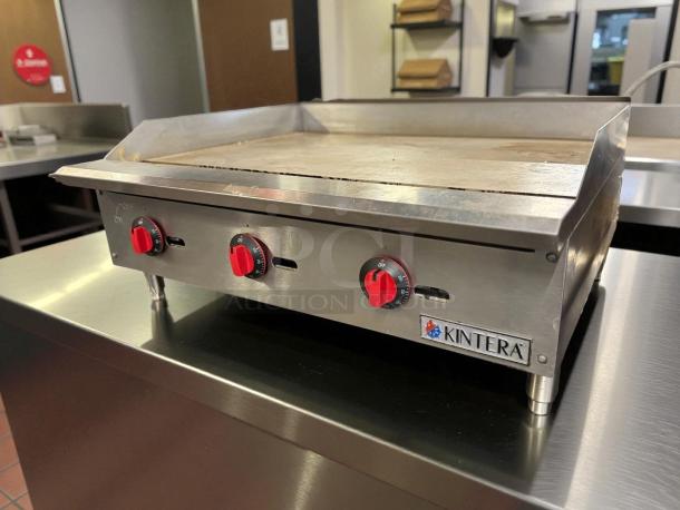Kintera KGR36T 36" countertop griddle, natural gas, 3 burners, stainless steel, red knobs, great condition, tested working.