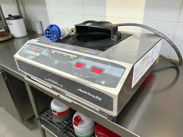 Aladdin Temp-Rite ADV700 Heat on Demand Advantage Plus Activator, stainless steel, 208-240V, tested and working condition.