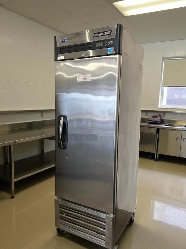 Nor-Lake NLF23-S 23cuft stainless steel single door reach-in freezer, excellent condition; tested and working.