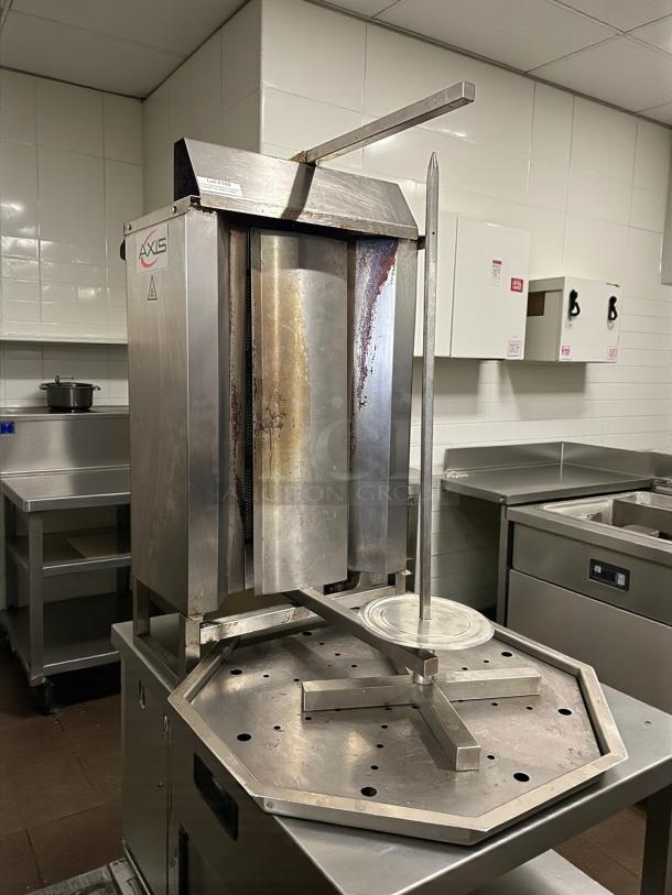Axis Equipment AX-VB4 vertical gas broiler with 4 burners in excellent condition. Features tested and working status.