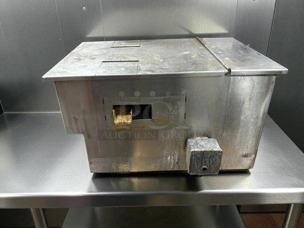 PDI Universal LJ-20 Grease Interceptor Trap, 20 lbs./10 GPM, metal finish, tested and working, visible surface wear.