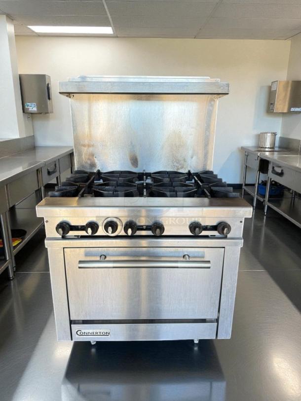 Connerton CN36-6 36" gas restaurant range with six burners and a standard oven in great condition, tested and working.