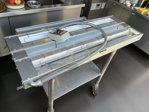 Hatco GRAH-42D Glo-Ray 42" dual infrared warmer, aluminum, with 6" spacer, toggle controls; tested, great condition.