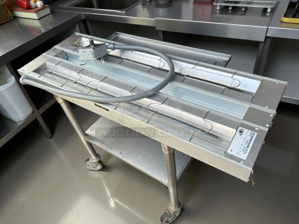 Hatco GRAH-42D infrared warmer, 42-inch, aluminum, dual high wattage, with 6" spacer, toggle controls, great condition.