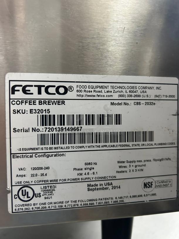 Fetco CBS-2032e coffee brewer label showing model, SKU E32015, serial number, and electrical specs; excellent condition.
