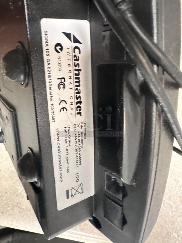 Cashmaster Sigma 105 cash counting machine, excellent condition, brand markings and model info visible, fully tested.