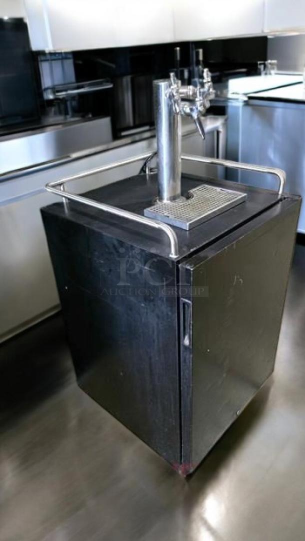 EdgeStar BR7001BL kegerator in superb condition, triple tap draft dispenser, black finish, tested and fully working.