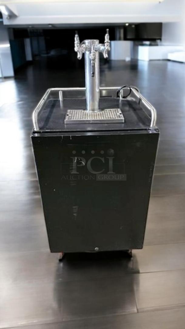 EdgeStar BR7001BL kegerator, superb condition, triple tap draft dispenser, 115V, fully tested and working.